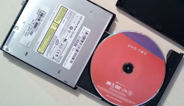 ext dvd from laptop dvd No DVD Drive On Your Tablet Or Notebook? Use An Old Laptop Drive Instead!